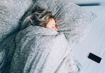 Як почати краще спати по ночах