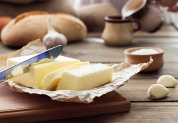 Різниця між маслом і маргарином