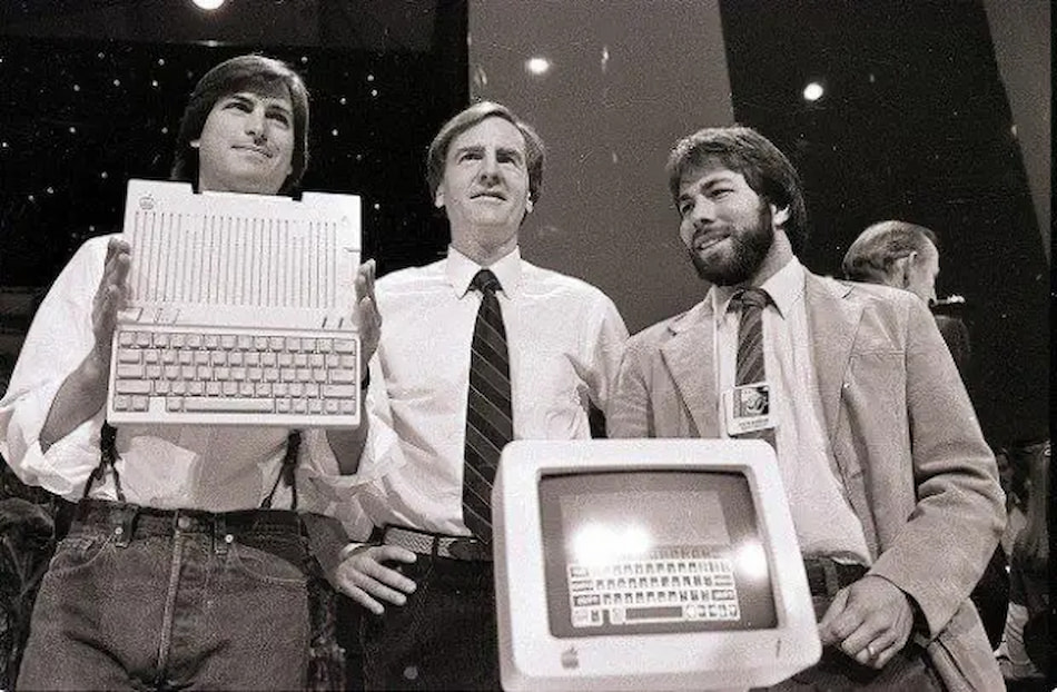Історія корпорації Apple
